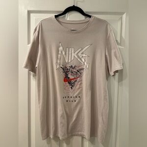 Nike World Tour Short Sleeve Tee
